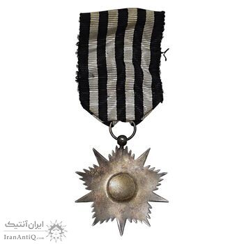 نشان افتخار درجه 3 - با روبان فابریک - AU - رضا شاه
