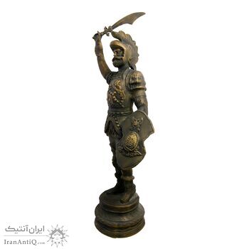 مجسمه برنز طرح سرباز آنتیک
