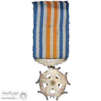 نشان خدمت شهربانی (روبان فابریک) - AU55 - رضا شاه نشان خدمت شهربانی (روبان فابریک) - AU55 - رضا شاه