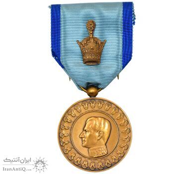 مدال یادبود آویزی بیست و پنجمین سده (روز) - با جعبه فابریک - UNC - محمد رضا شاه