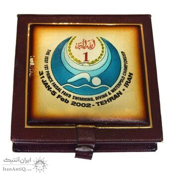 مدال یادبود مسابقات قهرمانی شنا ، شیرجه و واترپلو (با جعبه فابریک) - UNC - جمهوری اسلامی