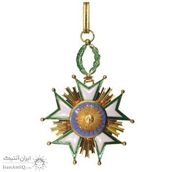 نشان تاج درجه سه 1332 - AU - احمد شاه