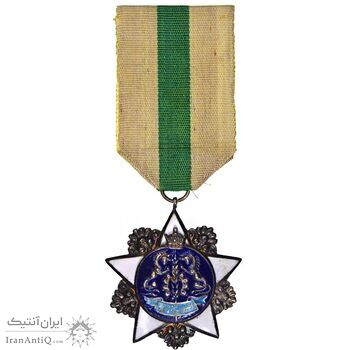 نشان اصلاحات ارضی - AU - محمدرضا شاه