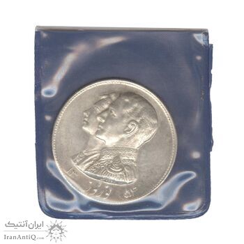 مدال نقره نوروز 1354 چوگان (با کاور فابریک) - MS63 - محمد رضا شاه