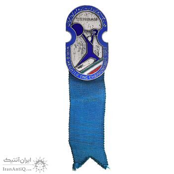 نشان فدراسیون وزنه برداری ایران (با روبان فابریک) - EF - محمد رضا شاه نشان فدراسیون وزنه برداری ایران (با روبان فابریک) - EF - محمد رضا شاه