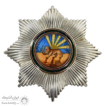 نشان همایونی درجه دو (با جعبه و روبان فابریک) - AU - رضا شاه