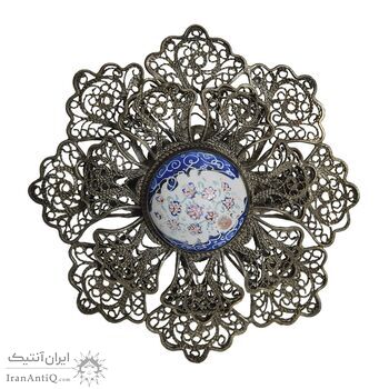 سنجاق سینه ملیله کاری طرح گل با مینا - کد 027495