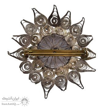 سنجاق سینه ملیله کاری طرح گل با مینا - کد 027491