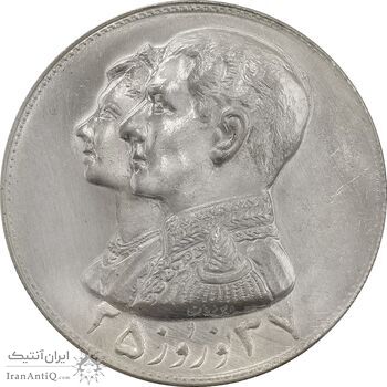 مدال نقره نوروز 2537 چوگان - MS63 - محمد رضا شاه مدال نقره نوروز 2537 چوگان - MS63 - محمد رضا شاه