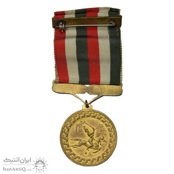 مدال یادبود میلاد مسعود شاهنشاه آریامهر (با جعبه و روبان فابریک) - AU55 - محمد رضا شاه