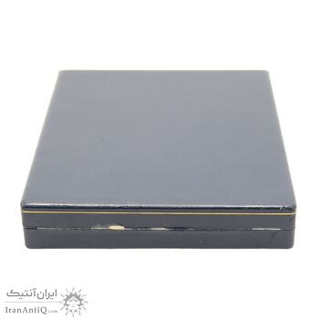 لوح یادبود جام جهانی کشتی 1973 - محمد رضا شاه