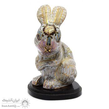 مجسمه میناکاری طرح خرگوش ایستاده سفید (با پایه) آنتیک
