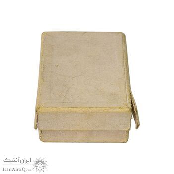 مدال سوزنی حزب رستاخیز (با جعبه فابریک) - UNC - محمد رضا شاه
