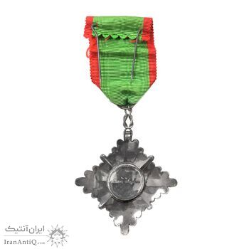 نشان همایونی درجه پنج (با جعبه و روبان فابریک) - UNC - رضا شاه